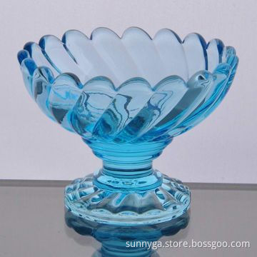 Glass Ice Cup in Lovely-shaped with Laciness Mouth, Any Color is Various in Different Colors